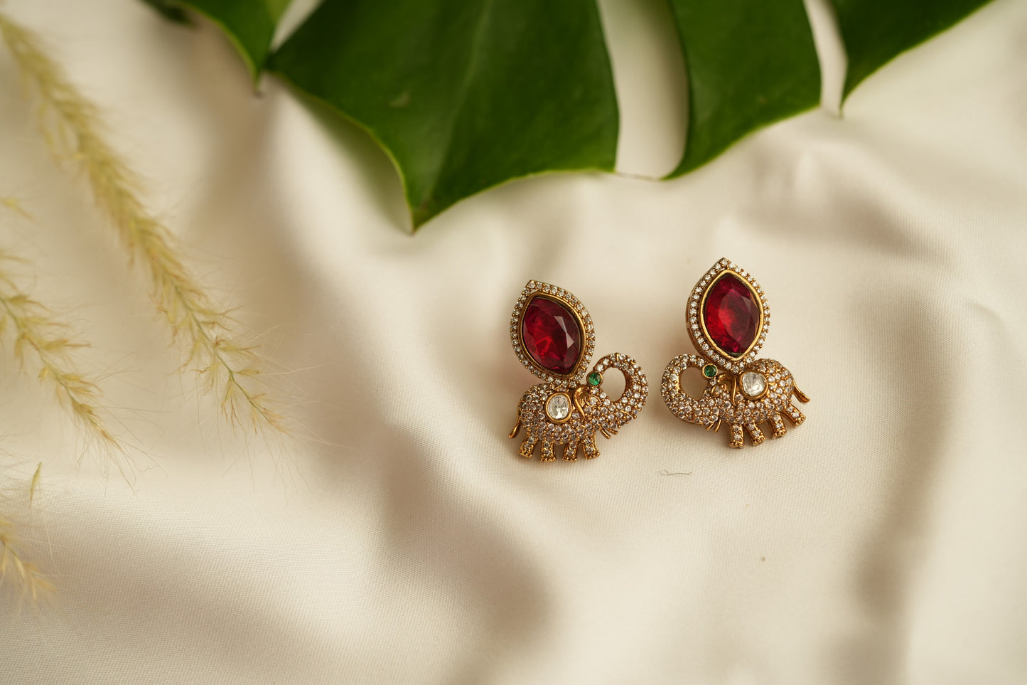MALINI Earrings