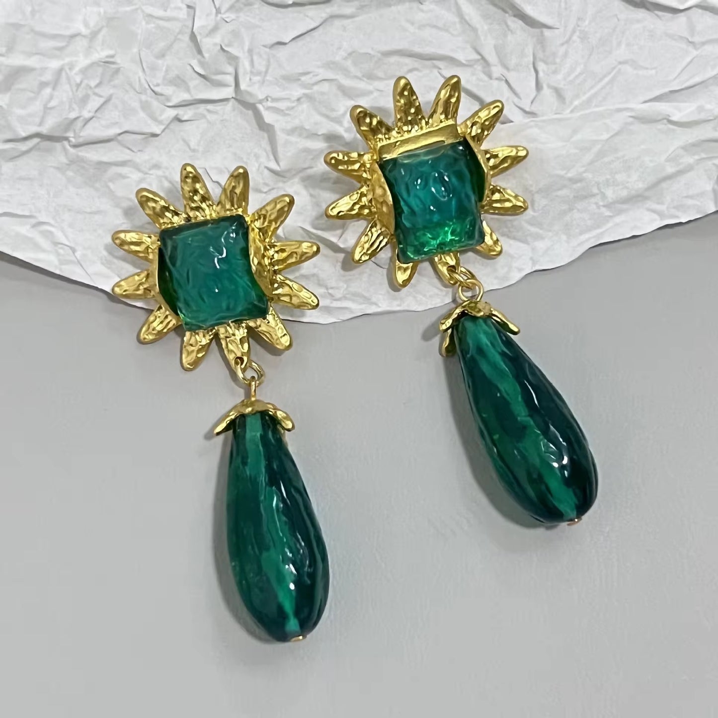 LILI Danglers