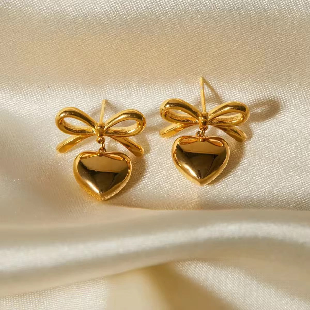 LOVE BOW Earrings