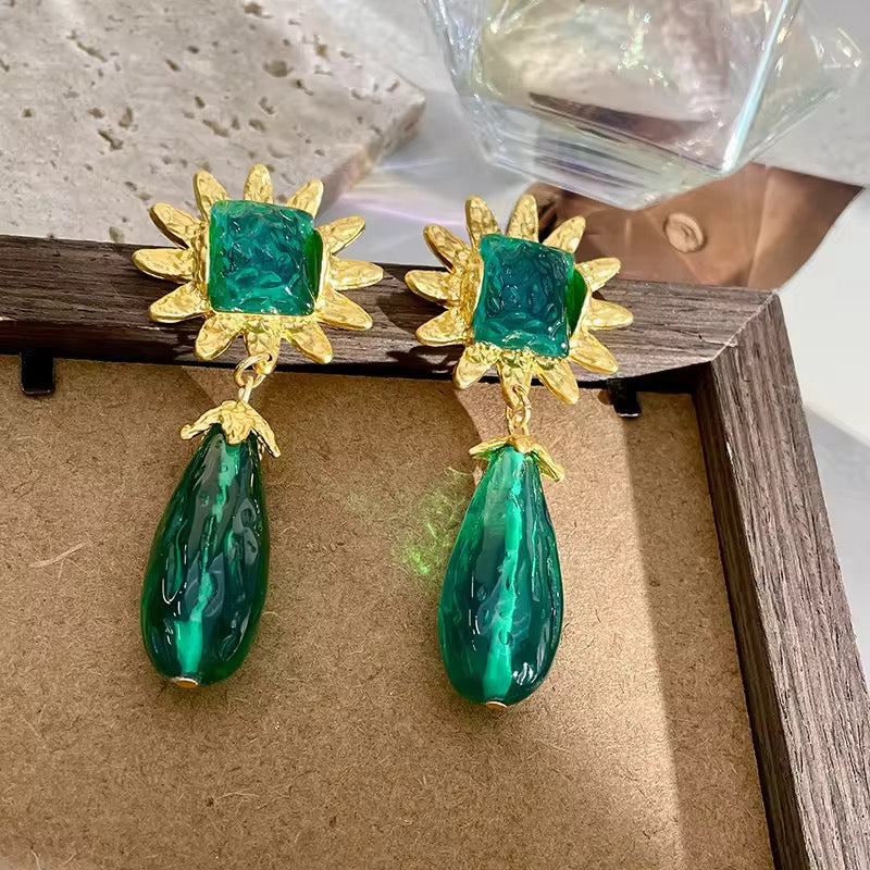 LILI Danglers